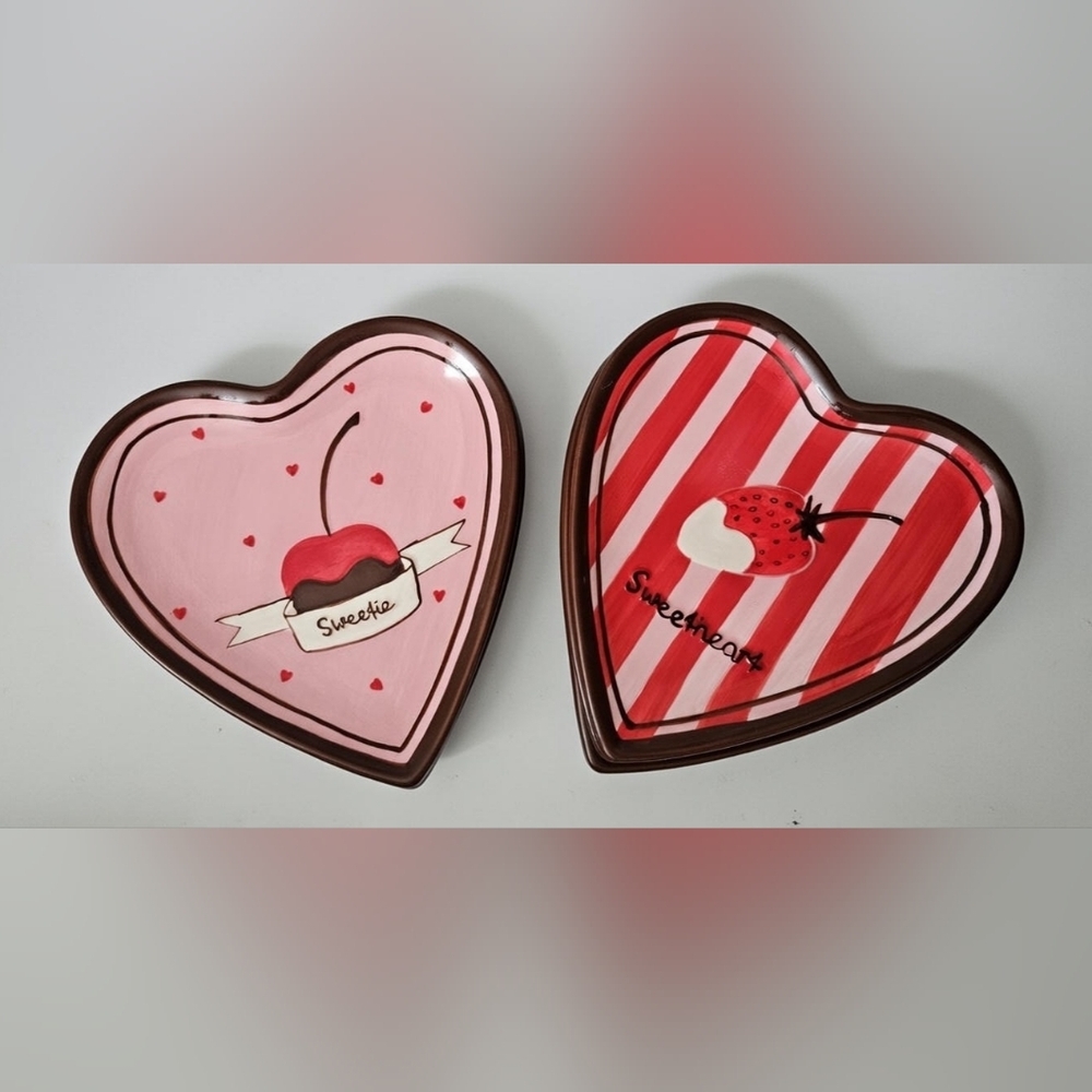 Set Of 3 Sweetheart Strawberry Valentine Dishes, Pink And Red